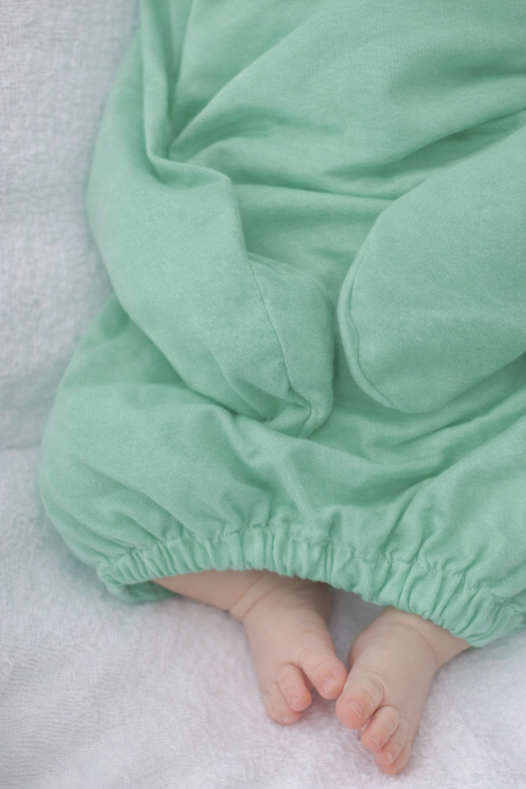 Simply Sage Newborn Baby Gown & Hat Set